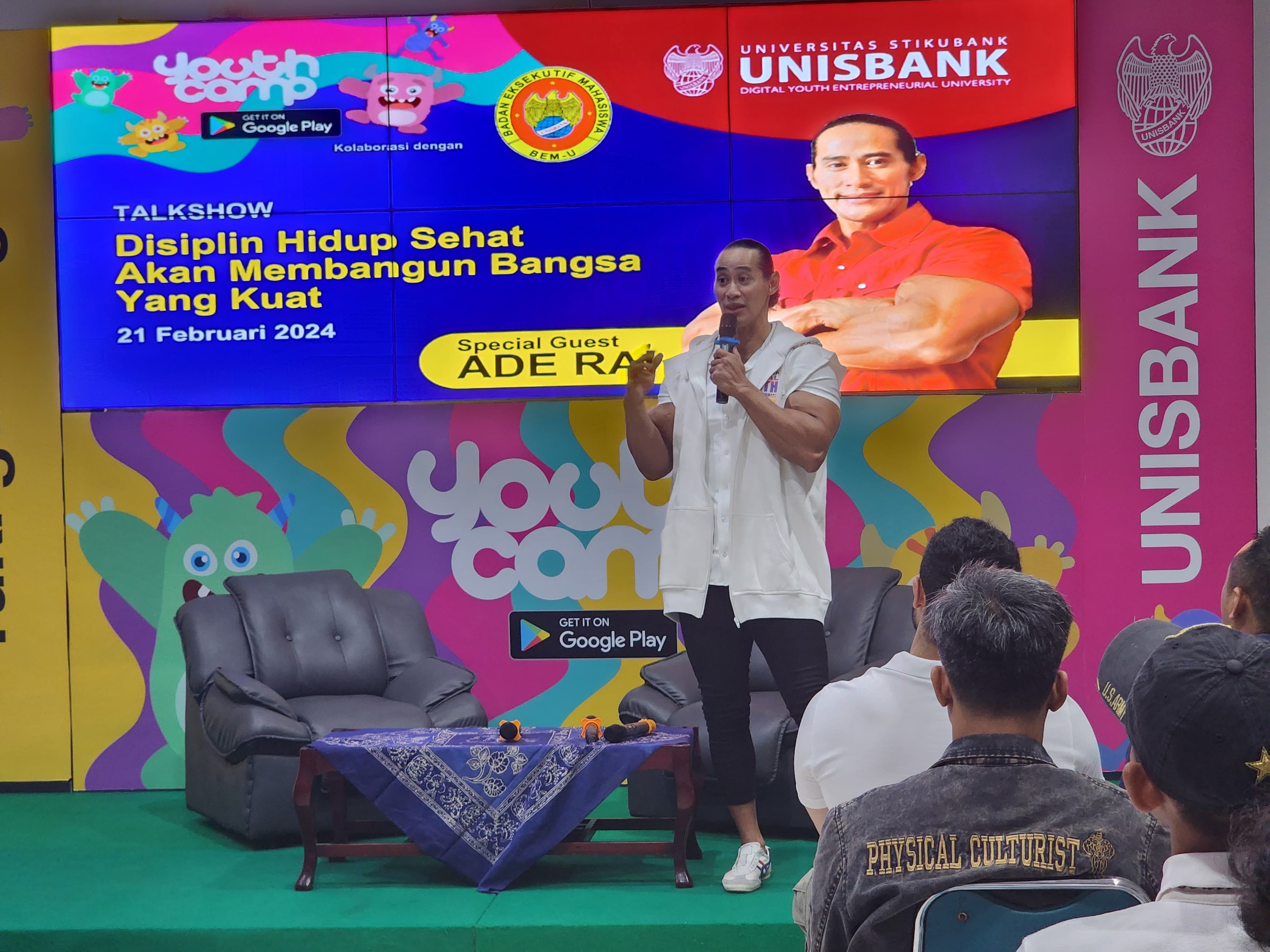 Ade Rai Mengajak Mahasiswa Unisbank dan KONI Menjaga Pola Hidup Sehat
