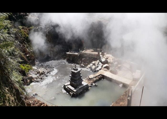 Misteri Dibalik Kawah Candradimuka Dieng: Pesona Wisata Alam, dan Konon Lokasi Gatotkaca Menjatuhkan Diri