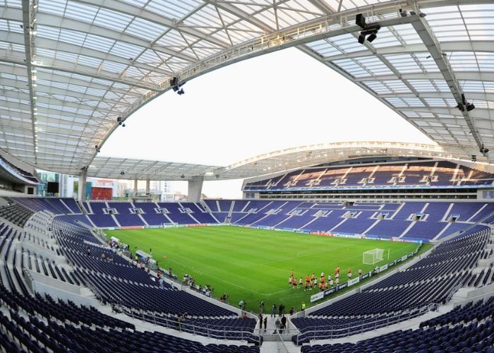 Misteri Legenda Naga di Estadio do Dragao: Antara Pelindung atau Makhluk yang Menghantui?