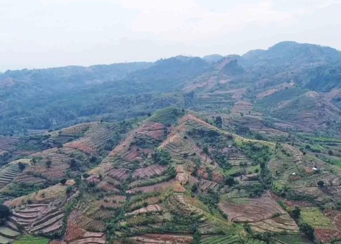 Misteri Dibalik Keindahan Situs Gunung Patiayam: Jejak Makhluk Gaib di Lereng Pegunungan Muria