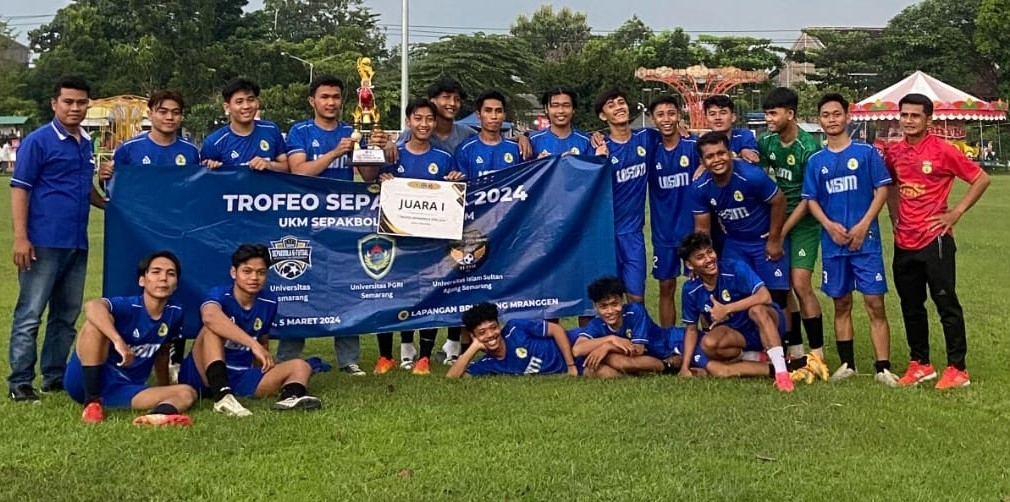 UKM Sepak Bola USM Juara Trofeo USM 2024