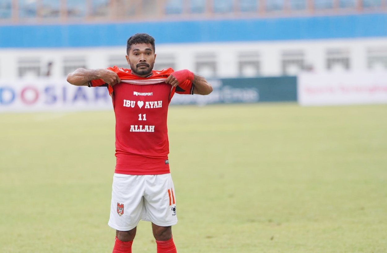 Rifal Lastori, Jadi Jimat Promosi ke Liga 1, Antarkan Empat Tim Liga 2 Berbeda Promosi ke Kasta Tertinggi