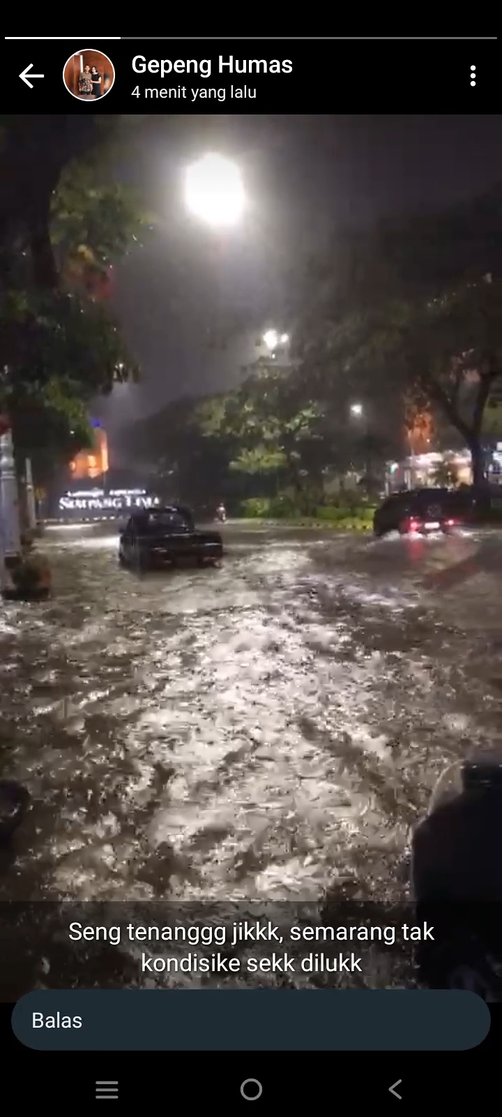 Hujan Besar Mengguyur Semarang, Kawasan Simpang Lima Terendam Banjir