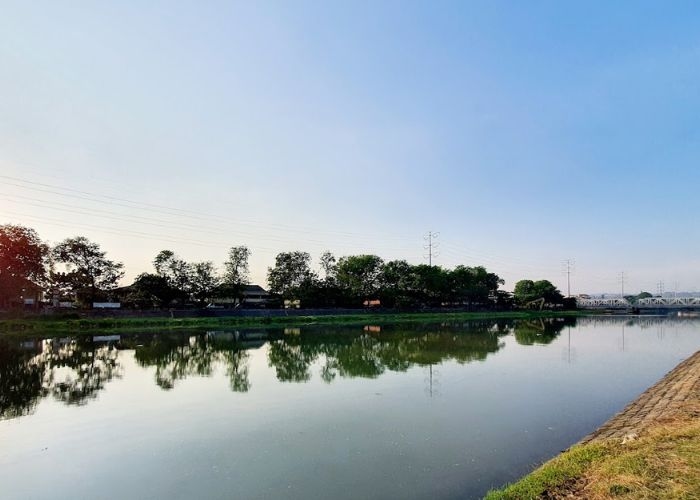 Mengintip Sejarah Singkat Sungai Banjir Kanal Semarang: Kisah Perjalanan yang Membentuk Identitas Kota Semarang