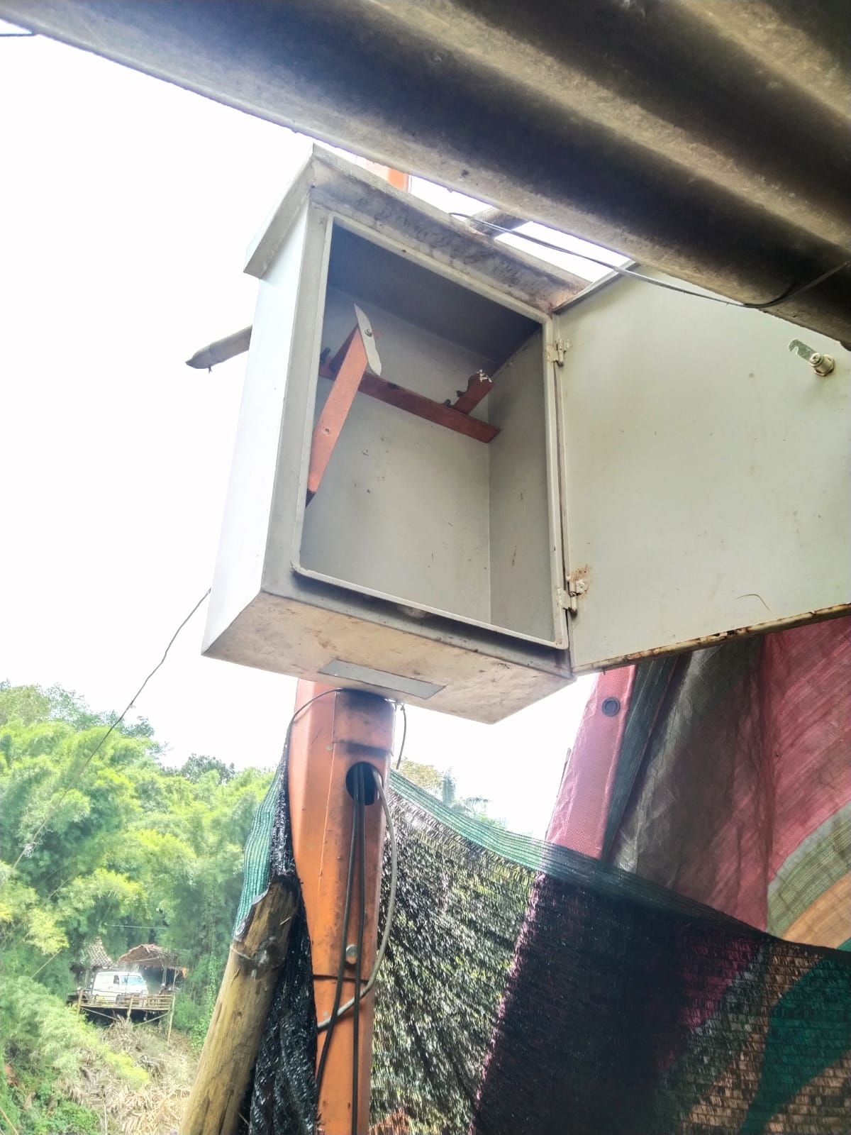 Waduh, Perangkat Early Warning System di Jembatan Kaligarang Pudakpayung Hilang Dicuri
