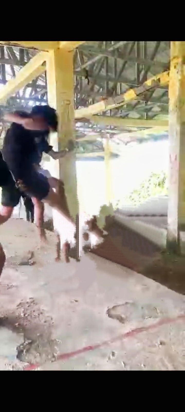 Lagi, Viral Video Diduga Perundungan, Sekelompok Remaja Lakukan Pengeroyokan