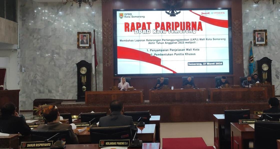 Sampaikan LKPJ di Depan DPRD, Mbak Ita Paparkan Beberapa Keberhasilan Pemkot Semarang