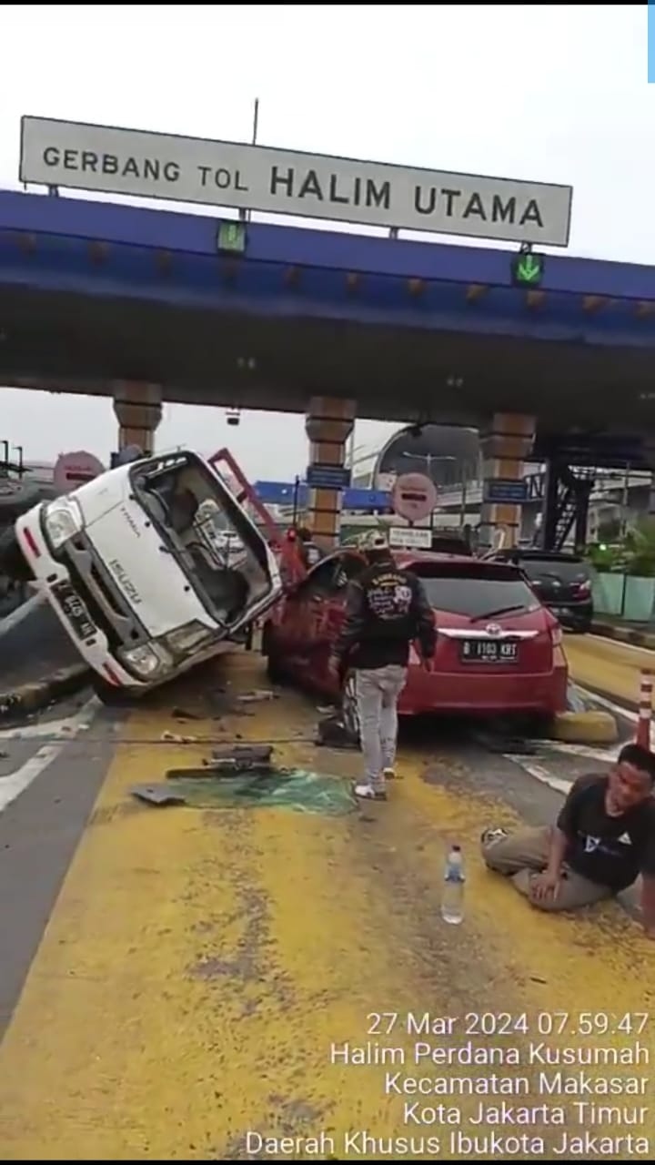 Kronologi Lengkap dan Penyebab Kecelakaan Beruntun di Gerbang Tol Halim Utama, Tak Diduga karena Persoalan Ini