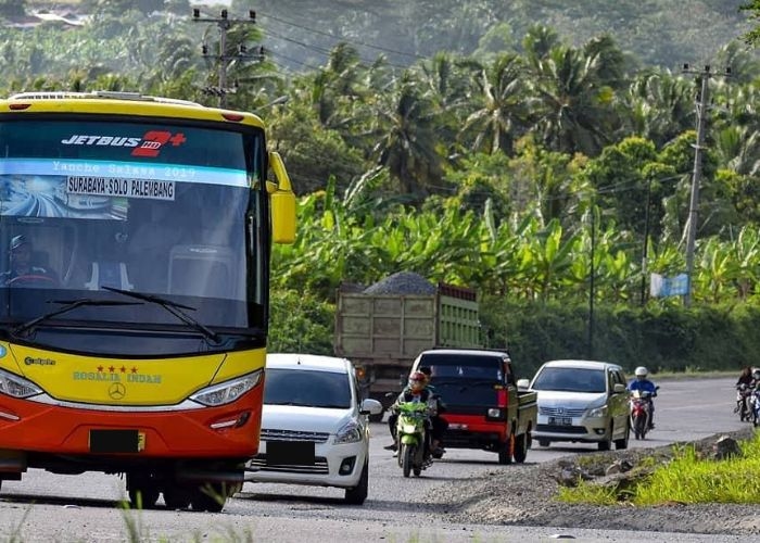 Kisah Angker Beberapa Lokasi di Lampung: Sebuah Misteri dan Keindahan dari Tanjakan Tarahan, Kisah Legenda dan Realitas