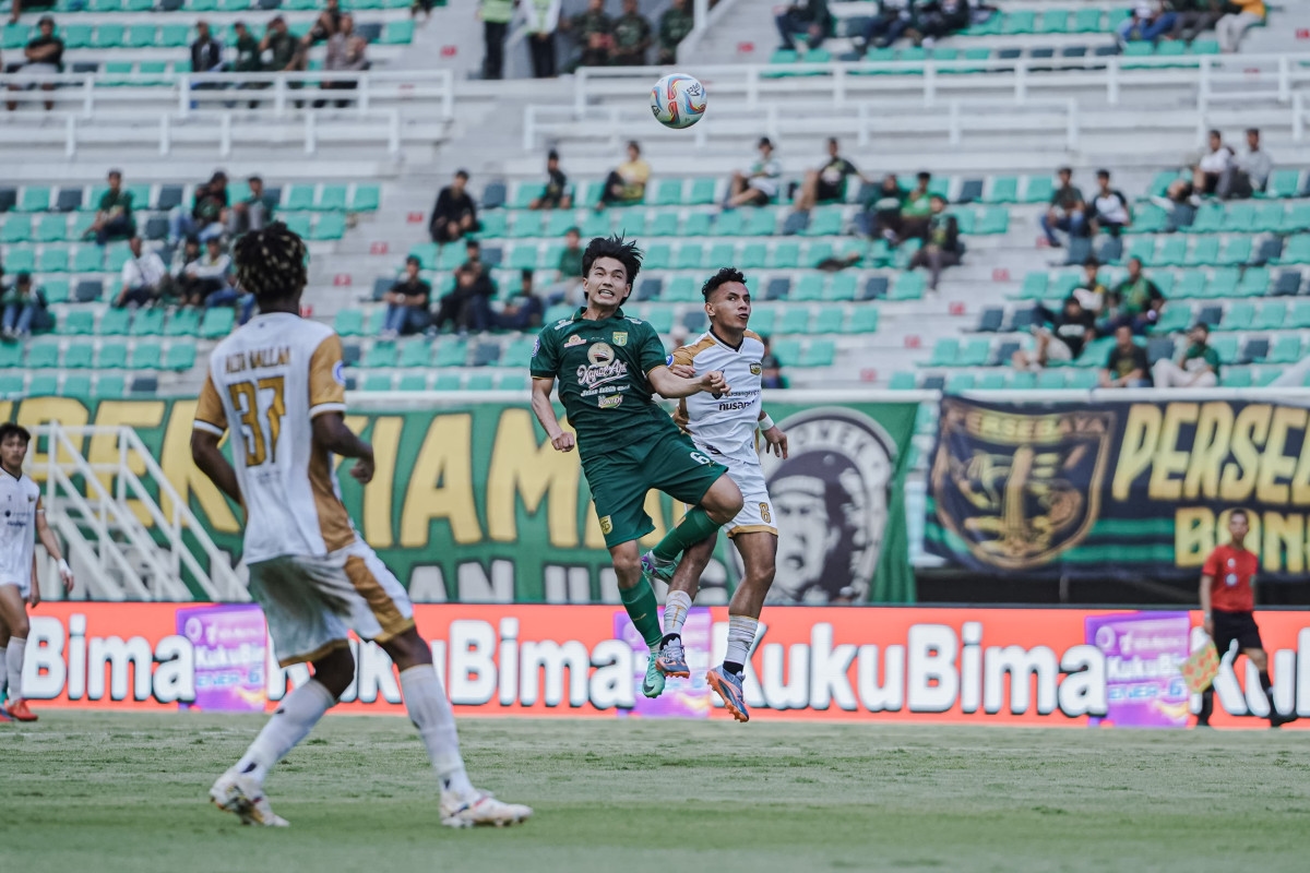 Pelatih Persebaya Ungkap Penyebab Kekalahan Telak 0-3 atas Dewa United di Laga Kandang, Janji Evaluasi Jelang vs Persib