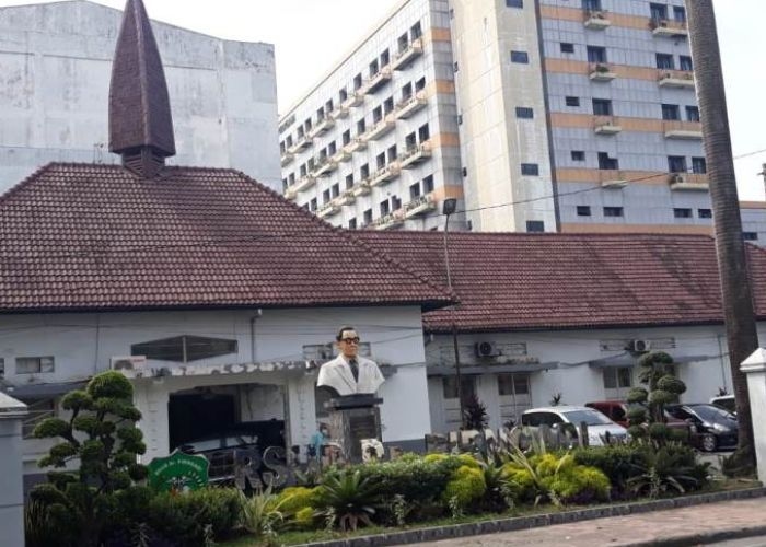 Sebuah Kisah Bangunan Angker di Medan: Misteri dan Kengerian yang Menyelimuti di Kamar Jenazah RS Pirngadi