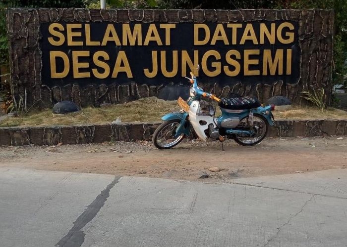 Betulkah Makam Kemangi di Desa Jungsemi Merupakan Makam yang Angker? Mari Kita Telisik Kisah Angker di Desa Jungsemi