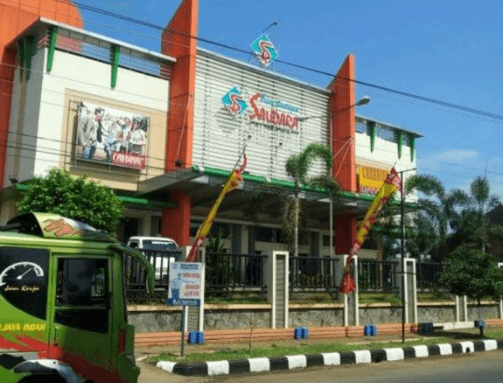 Tak Kalah dengan Semarang, di Jepara Ternyata juga Ada 3 Pusat Perbelanjaan yang Wajib Anda Kunjungi