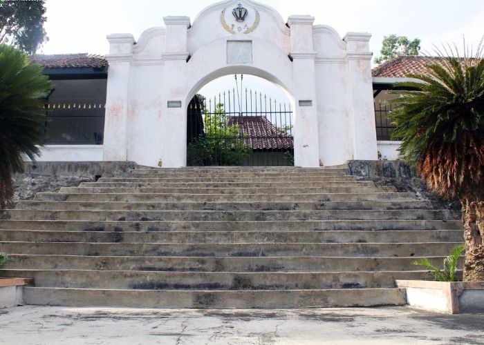 Sebuah Cerita dari Kompleks Makam Girigondo, Kulon Progo Yogyakarta: Warisan Sejarah dan Kebudayaan Kadipaten Pakualaman