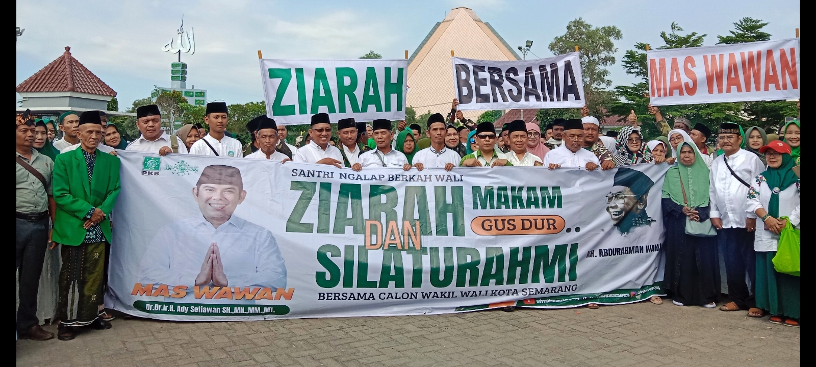 Pilkada Kota Semarang, Mas Wawan Ziarah ke Makam Gus Dur dan Pendiri NU