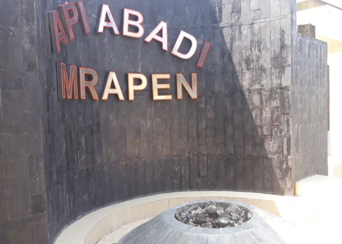 TERUNGKAP! Fakta Unik nan Mengejutkan di Balik Api Abadi Mrapen yang Tak Pernah Padam Selama Berabad-abad