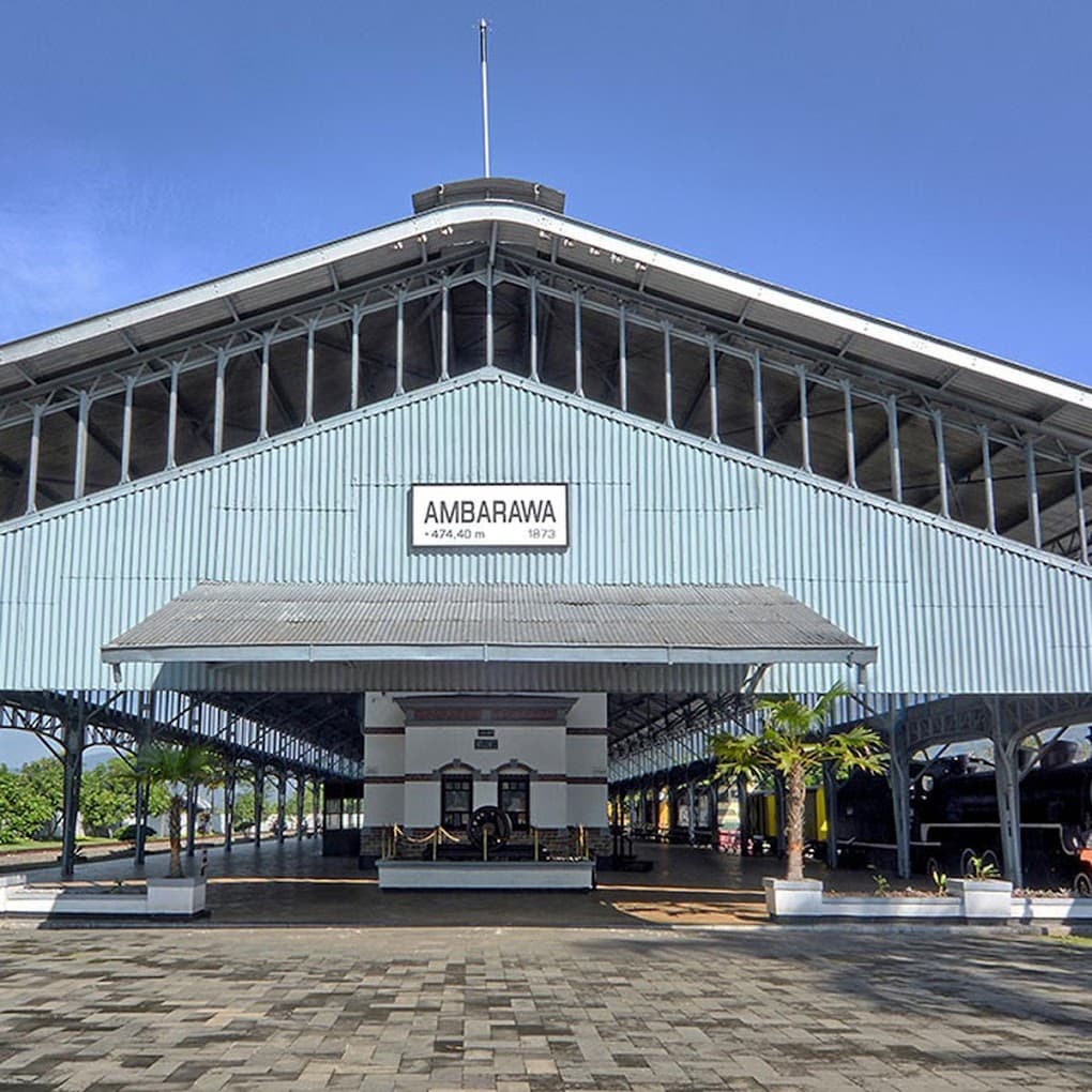 Libur Lebaran Seru di Ambarawa: Naik Kereta Diesel Vintage dengan Pemandangan Indah! Simak Jadwalnya dan Segera Beli Tiketnya