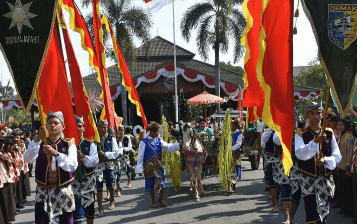 Tradisi Grebeg Besar Demak Kini Menjadi Agenda Wisata Nasional, Berpeluang Jadi Event Internasional dari Wilayah Pantura Jawa
