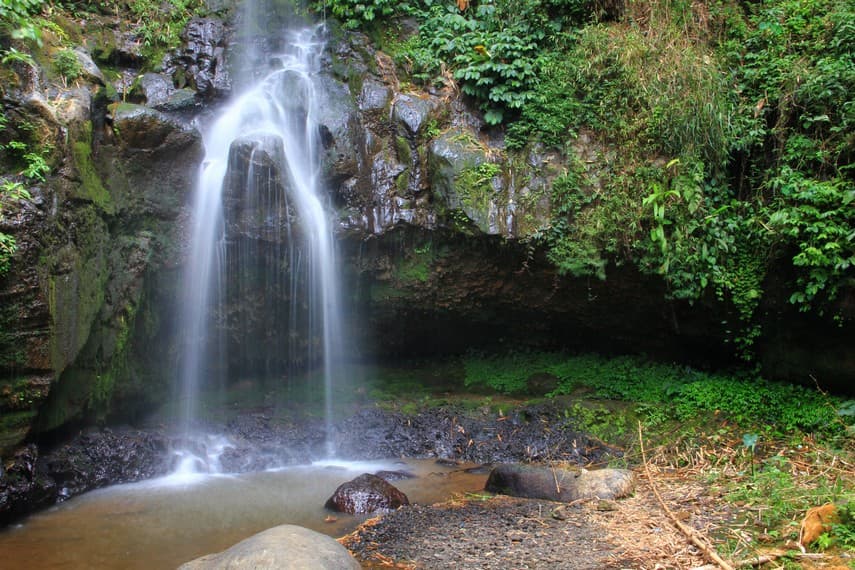 Legenda Mandul dan Pesona Tersembunyi Curug Sumber Nyonya, Menjelajahi Destinasi Wisata Pasuruan Jawa Timur