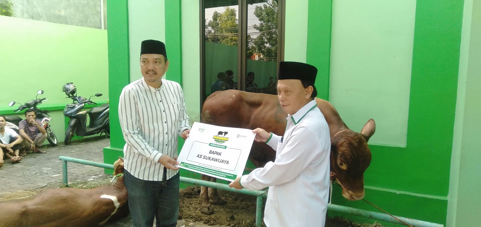 Ke PWNU Jateng, Sejumlah Balon Walikota dan Wakil Walikota Semarang Serahkan Hewan Qurban