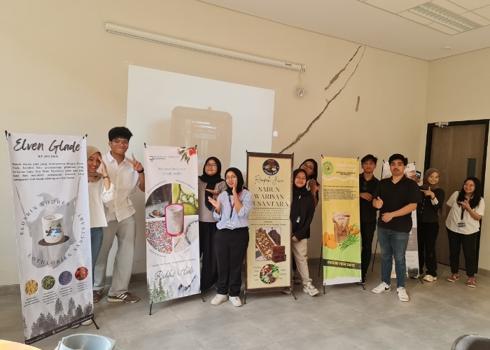 Mahasiswa Teknik Industri BINUS Semarang Pamerkan Proyek Inovatif: Integrasi Pengetahuan untuk Solusi Berkelanjutan