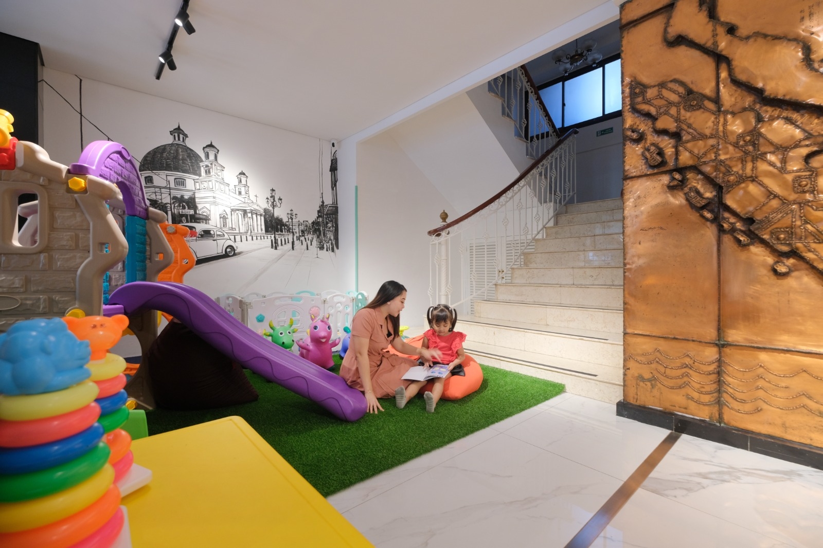 Menginap di Metro Park View Hotel, Gratis Main di Playground Terbesar di Kota Semarang