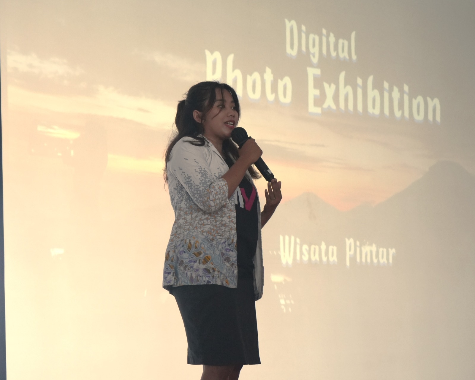Pameran Wisata Pintar Bertajuk Jateng dalam Lensa: Kolaborasi Binus Semarang Bersama Generasi Pesona Indonesia Buat Kembangkan Wisata Jateng