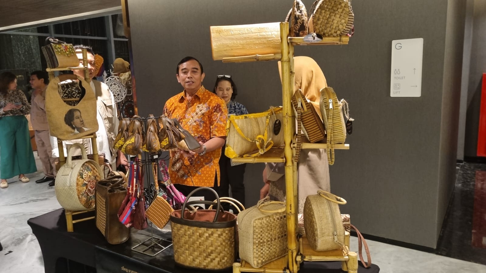 Ulang Tahun ke-2, Hotel Aruss Gelar Karya Kreatif UMKM dan Kegiatan Unik Lainnya