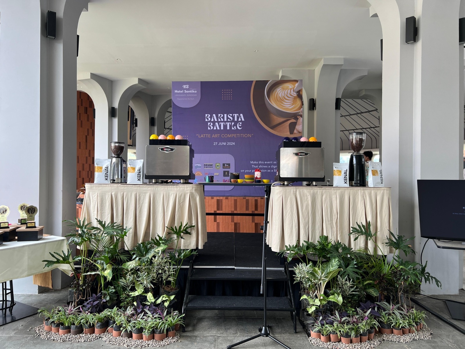 Hotel Santika Premiere Linggarjati Kuningan Sukses Menggelar Barista Battle Latte Art Competition di Kuningan, 27 Juni 2024