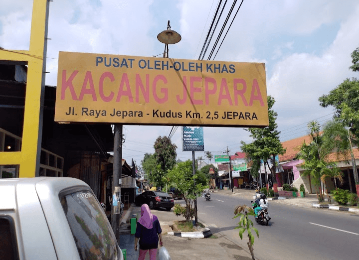 Mau Main ke Pantai Bandengan? Jangan Lupa Bawa 5 Oleh-Oleh Khas Jepara Berikut Ini