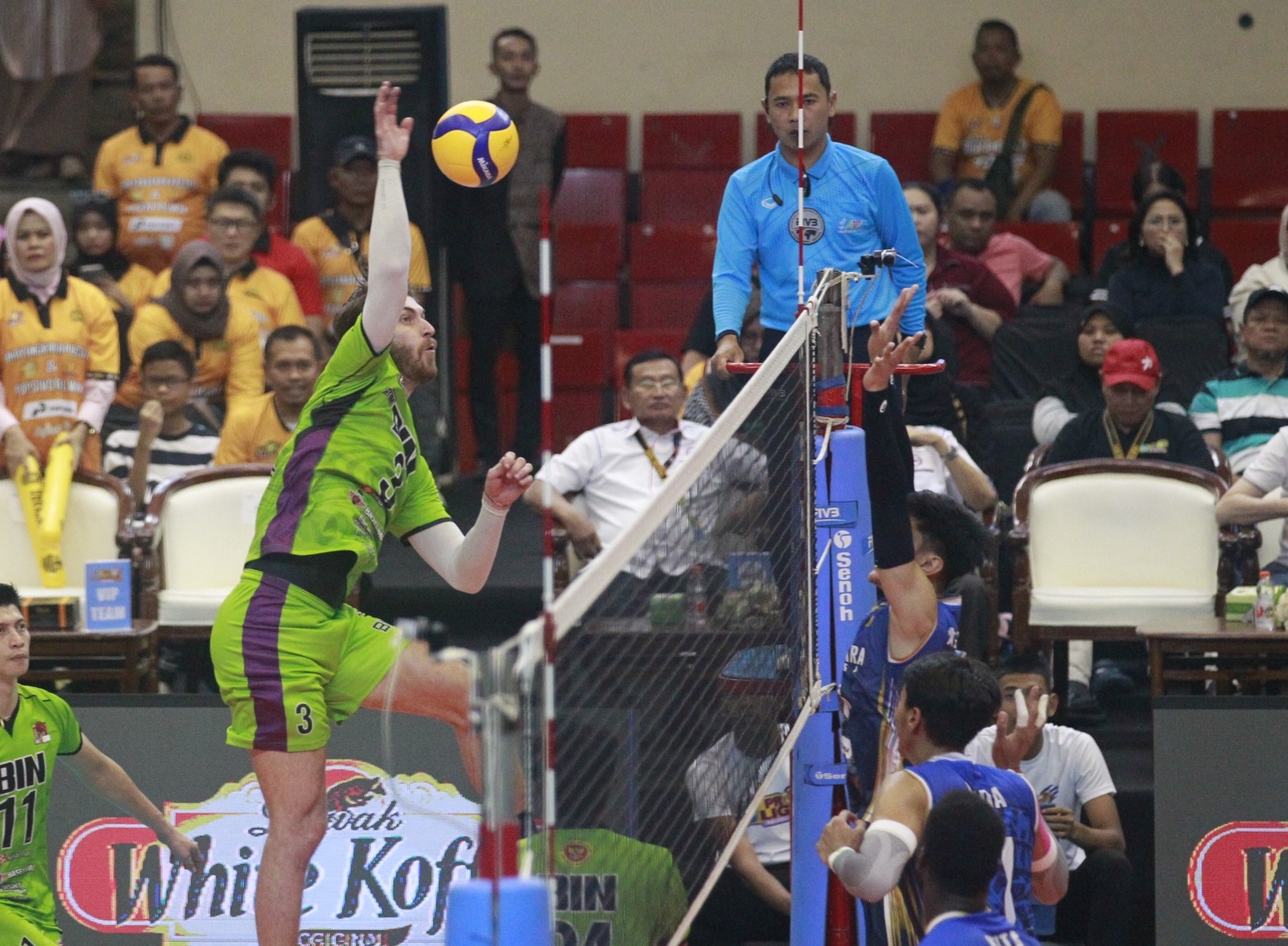 HASIL AKHIR LIVE SCORE Jakarta Garuda Jaya vs Samator Surabaya, SKOR 2-2 Laga Penentuan Set Kelima Proliga 2025, Siapa jadi Pemenangnya?