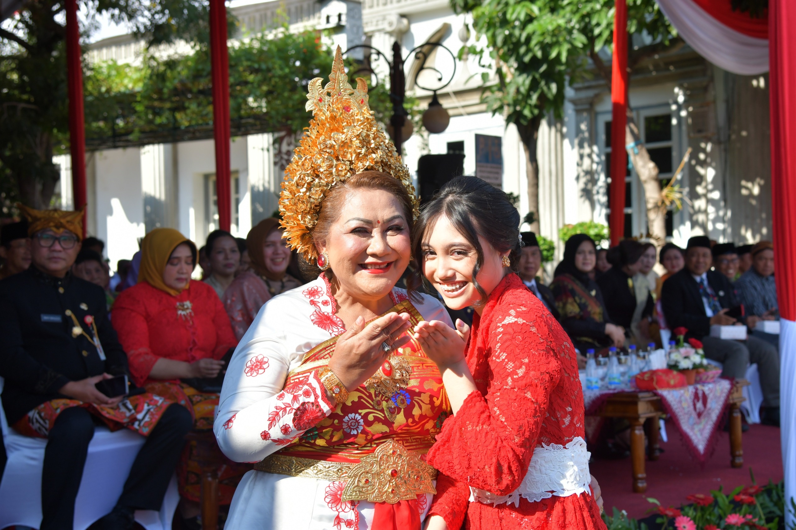 Antea Putri Turk, Cicit Buyut Kel. WR Soepratman, Persembahkan Lagu “Indonesia Raya” dan “Indonesia Tjantik” di Balai Kota Semarang, Ini Profilnya