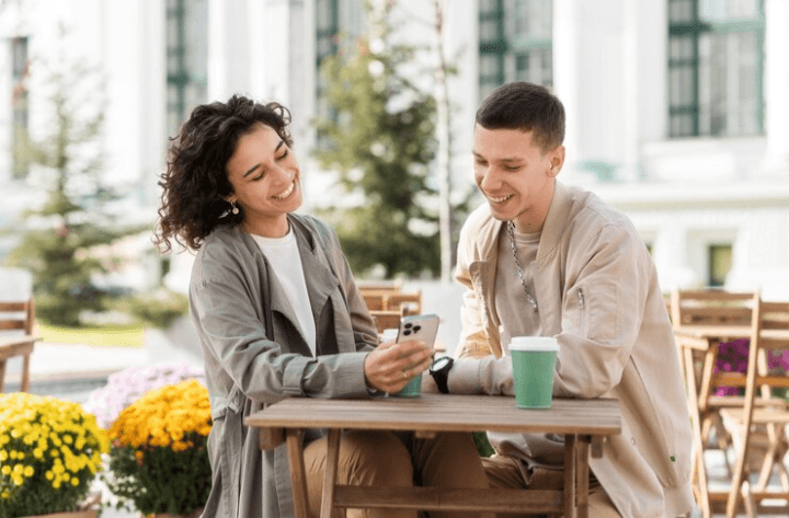 Ramalan Zodiak Aquarius Hari Ini 25 Oktober 2024, Waktu yang Tepat Untuk Cari Kenalan Baru