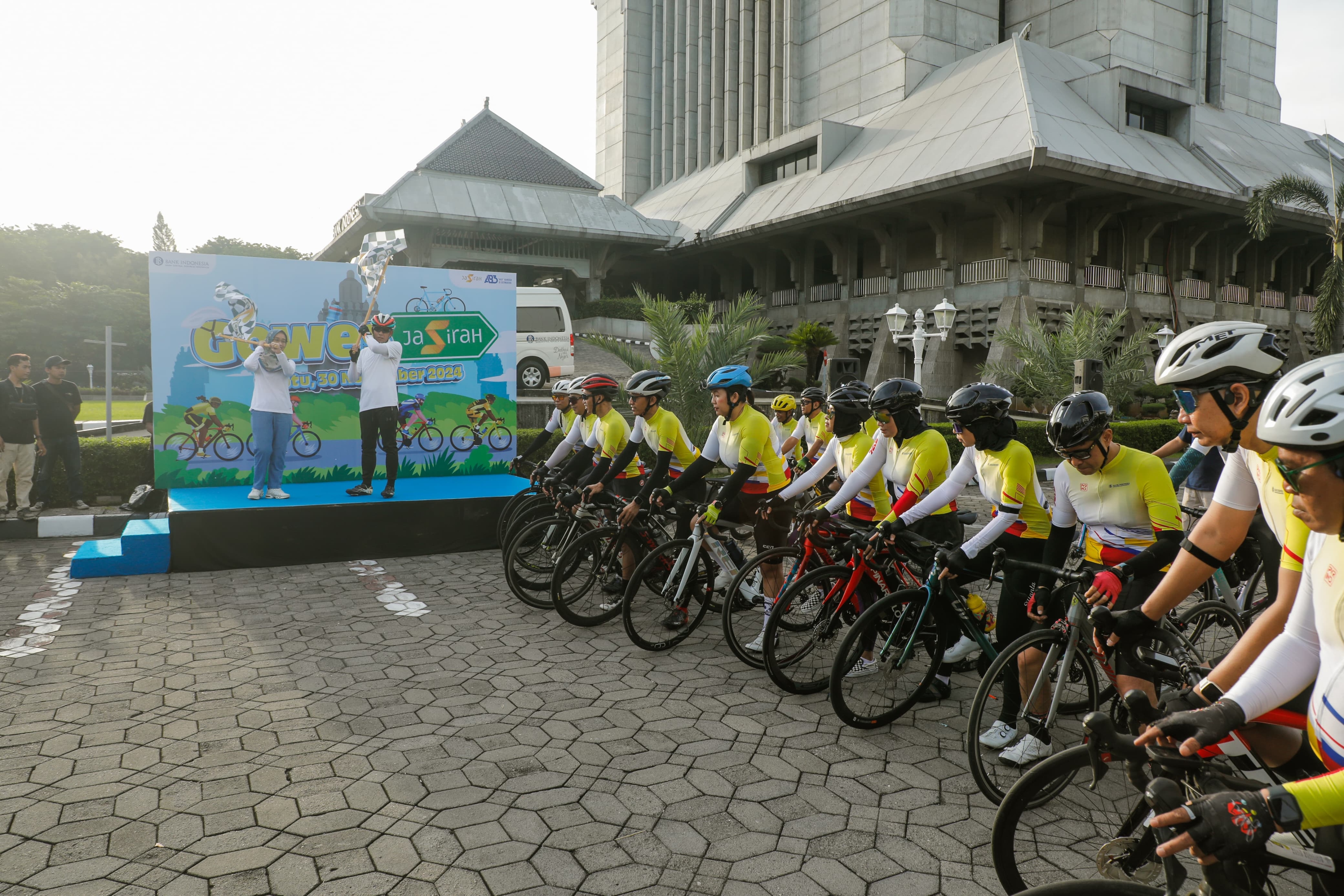 Gowes Jasirah Promosikan Wisata Sejarah Sembari Berolahraga, Sekda Apresiasi Aplikasi Jasirah Inisiasi BI Jateng