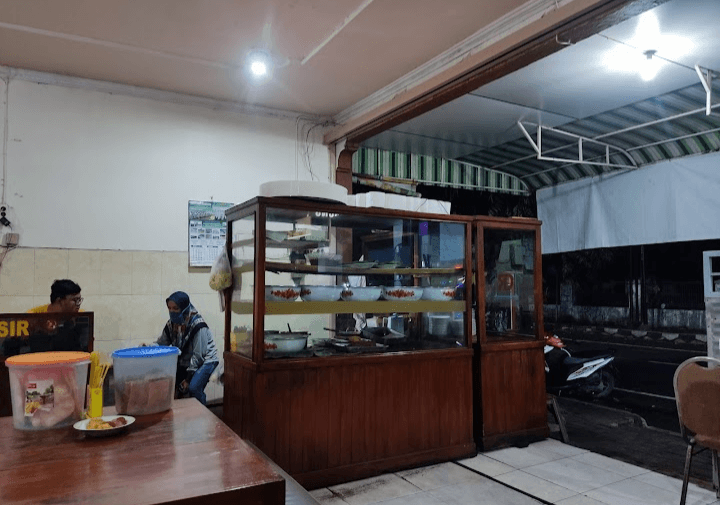 Jelajah Kuliner Jateng: 8 Pilihan Tempat Makan Siang yang Mantap di Kota Pemalang, Ada Lokasi dan Jam Bukanya