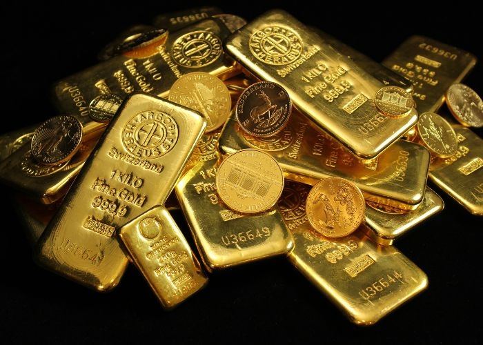 TERUNGKAP! Harga Emas Pegadaian Melonjak Rp7.000 Per Gram Kamis Ini 6 Februari 2025: Daftar Harganya Bikin Melongo! Ini Cara Cuan Besar Tanpa Riba!