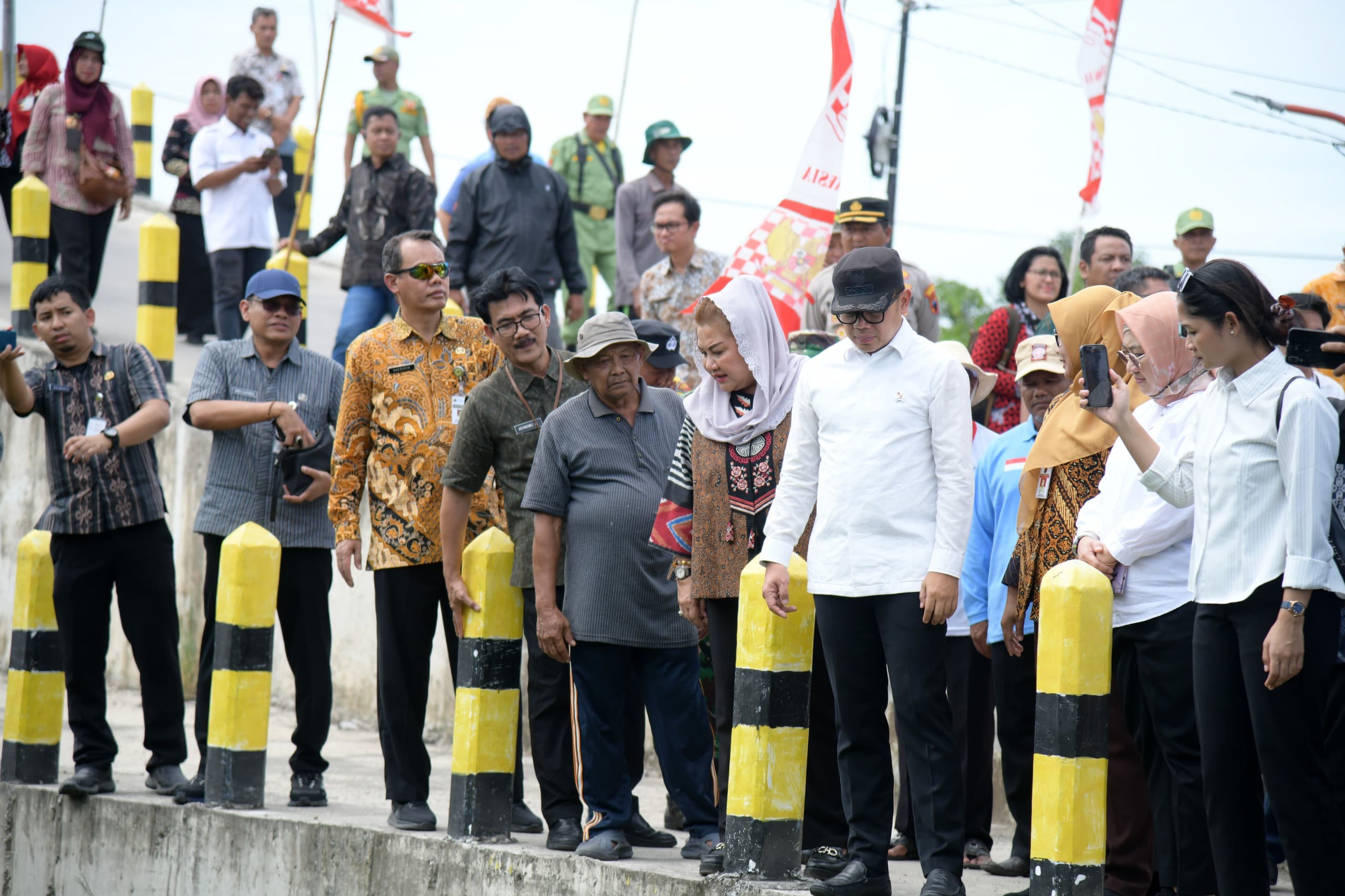 Wamendagri Tinjau Irigasi Terdampak Normalisasi Sungai Beringin