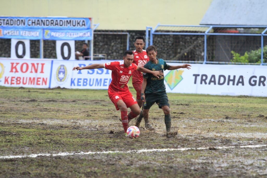 Lapangan Tak Layak, Asprov PSSI Jateng Evaluasi Stadion Chandradimuka Usai Laga Persak vs Persip Kompetisi Liga 4 Jateng