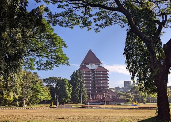 KABAR BAIK! Biaya Kuliah UI 2025 Terjangkau: Kedokteran Cuma Rp20 Juta per Semester, Simak Daftar Lengkap UKT untuk Semua Jurusan!