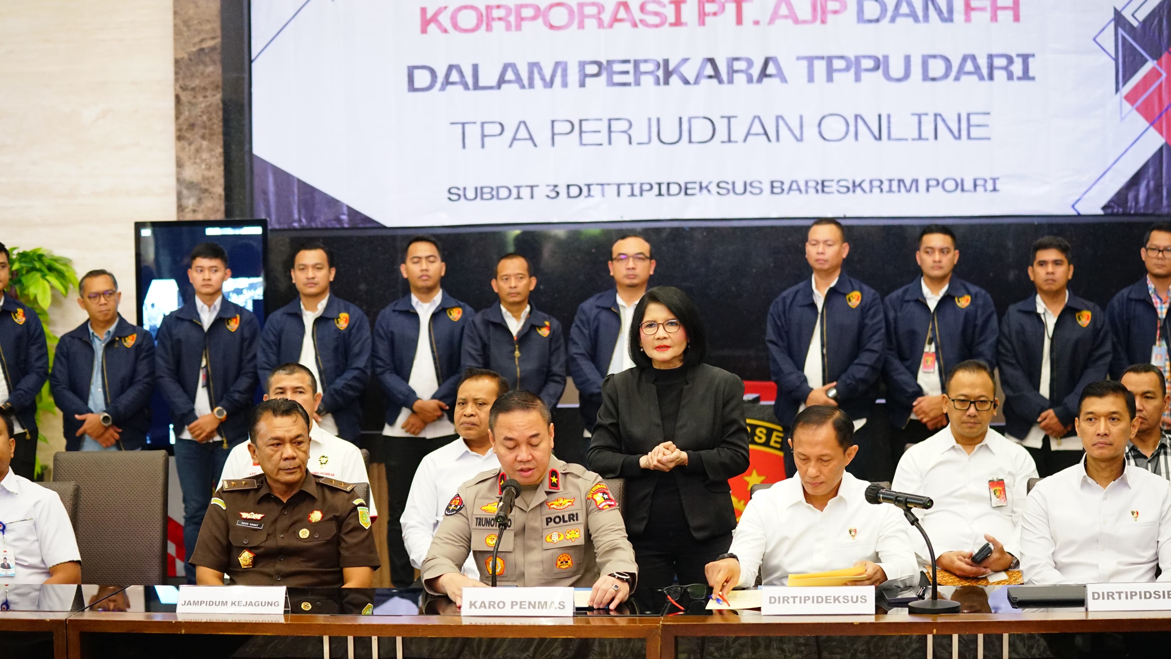 Buntut Penyitaan Hotel Aruss Semarang, Polri Tetapkan PT AJP dan FH sebagai Tersangka TPPU Judi Online, Sita Uang Rp 103,27 Miliar