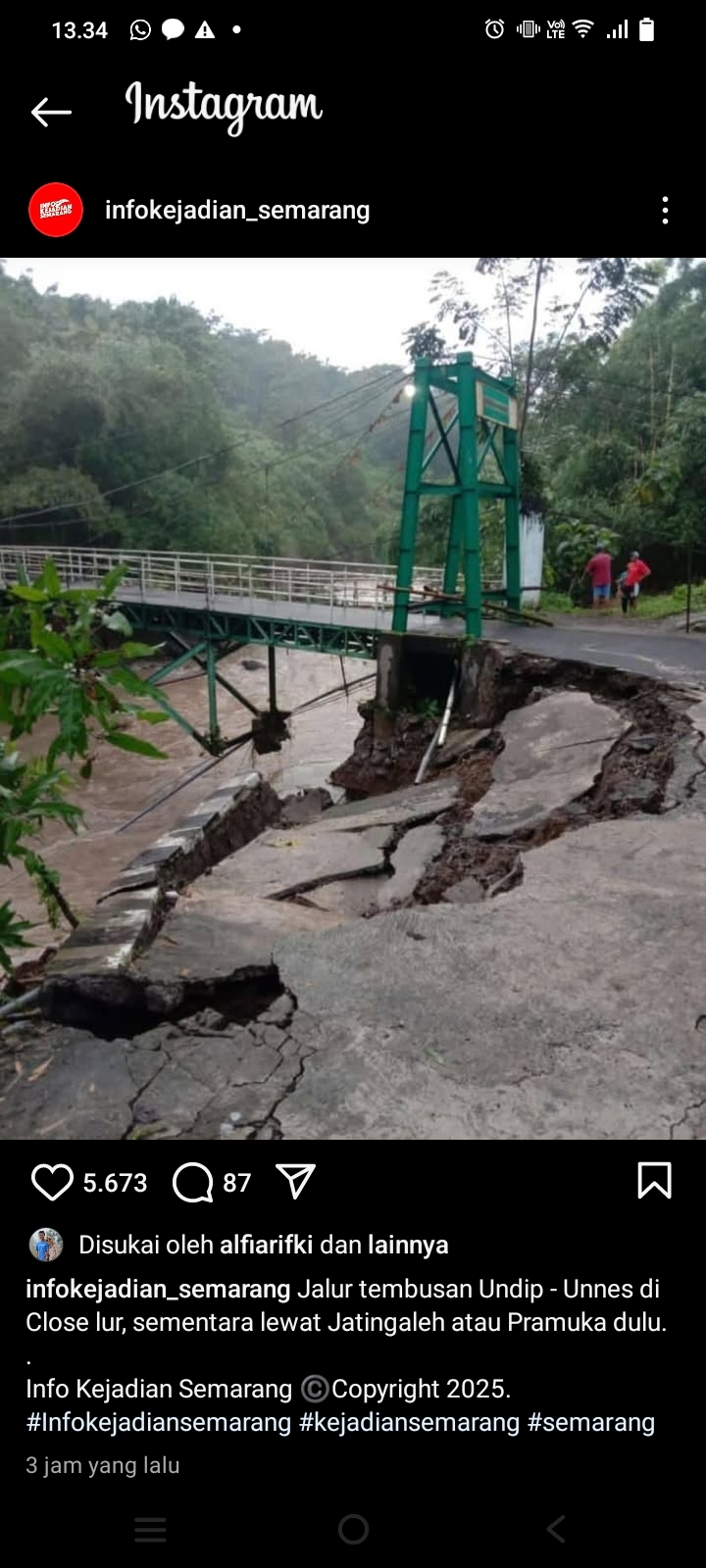 Jalur Gaza Longsor Akibat Hujan Lebat di Semarang