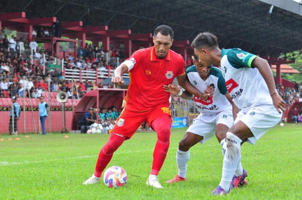Rekrutan Baru Bersinar, Persibat Batang Tundukkan Persekat Slawi 2-0, Laskar Alas Roban Diapresiasi Lantaran Transparan Pendapatan Tiket