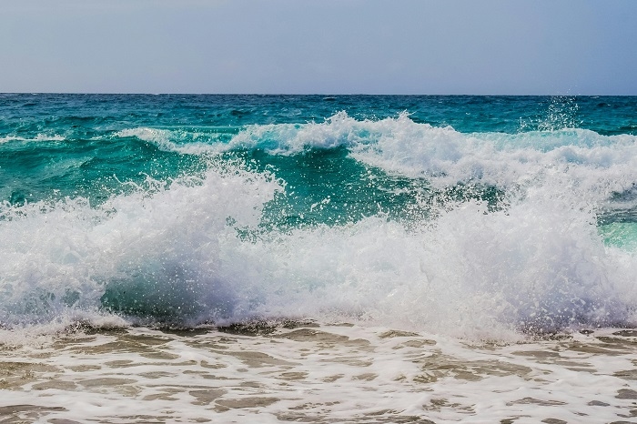 Laka Laut Pantai Drini, BMKG Beri Peringatan Gelombang Tinggi