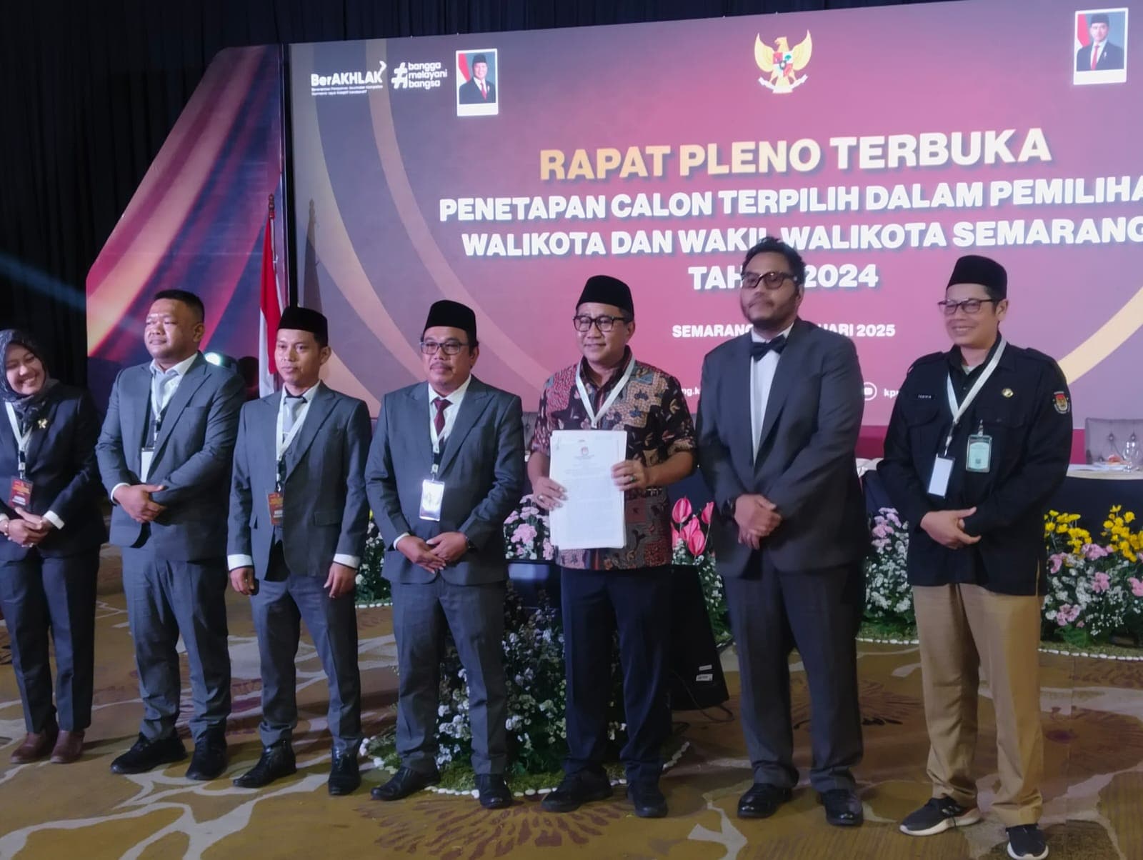 Sah, Agustin - Iswar Pimpin Kota Semarang Pelantikan Tanggal 20 Februari 2025