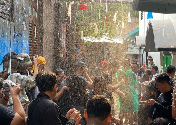 Meriahkan Gelaran Event Gebyuran Bustaman: Festival Budaya dan Kebersamaan di Kampung Bustaman! Puncaknya Ada Perang Air yang Paling Ditunggu