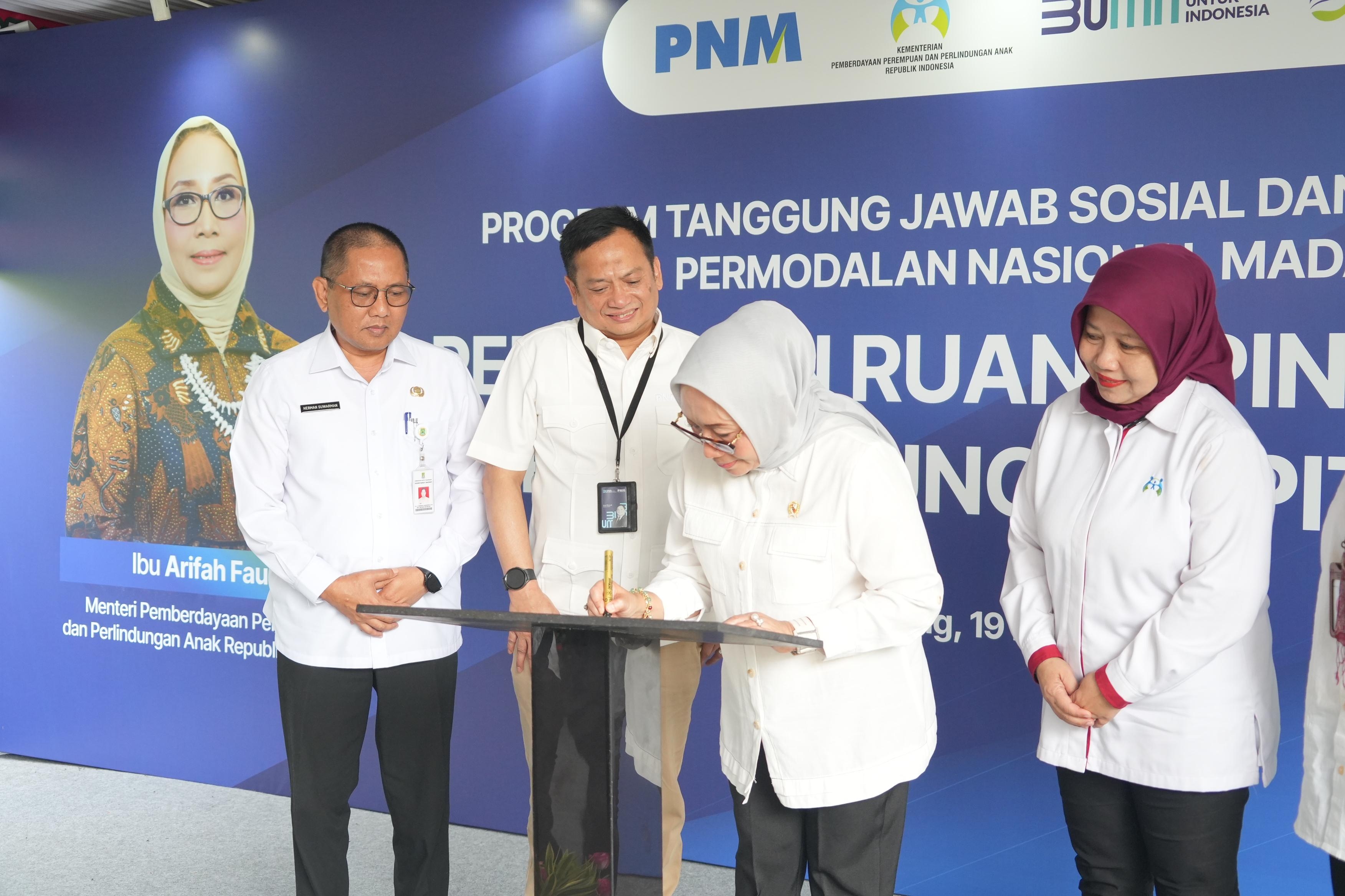 Terobosan Baru! Kolaborasi PNM dan RBI Hadirkan Ruang Pintar PNM: Inovasi Cerdas untuk Masa Depan Anak Indonesia