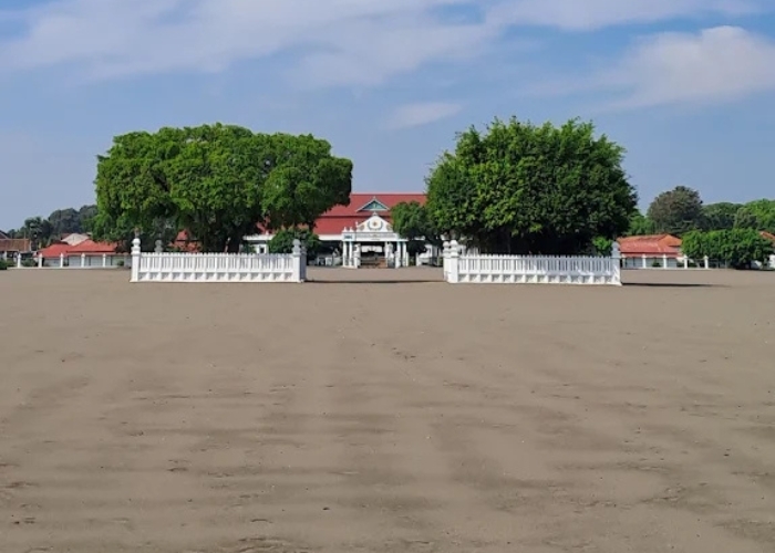 Darimana Asal Pasir di Alun-Alun Utara Jogja Ini? Simbol Keseimbangan Kosmis dan Kesederhanaan Hidup