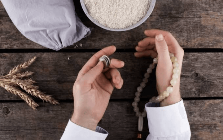 Ketahui 8 Golongan yang Berhak Menerima Zakat Fitrah pada Bulan Ramadhan Ini. Agar Tidak Salah Penerima
