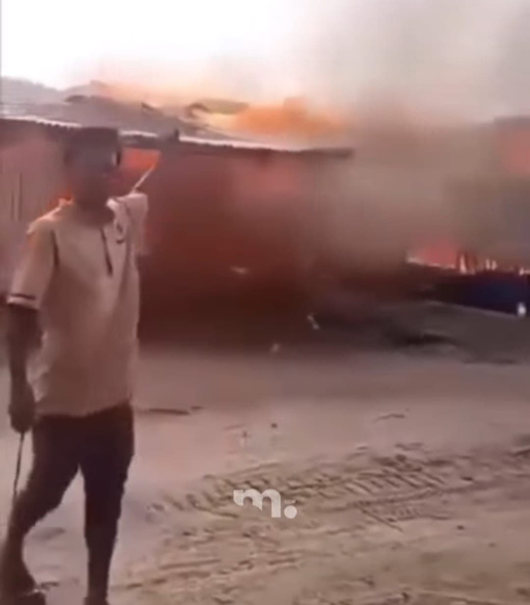 Viral! Suami di Banyuasin Sumsel Bakar Rumah Sendiri usai Mengetahui Istrinya Selingkuh