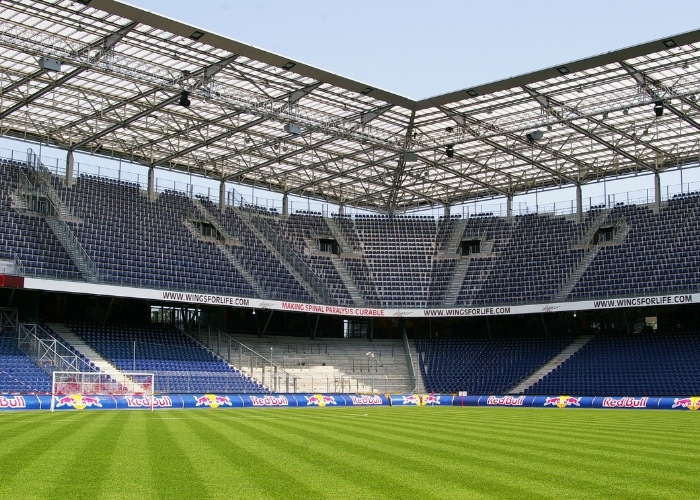 Jangan Lewatkan! Siaran Langsung Jadwal Bola Hari Senin, 31 Maret 2025: Big Match Napoli vs AC Milan!